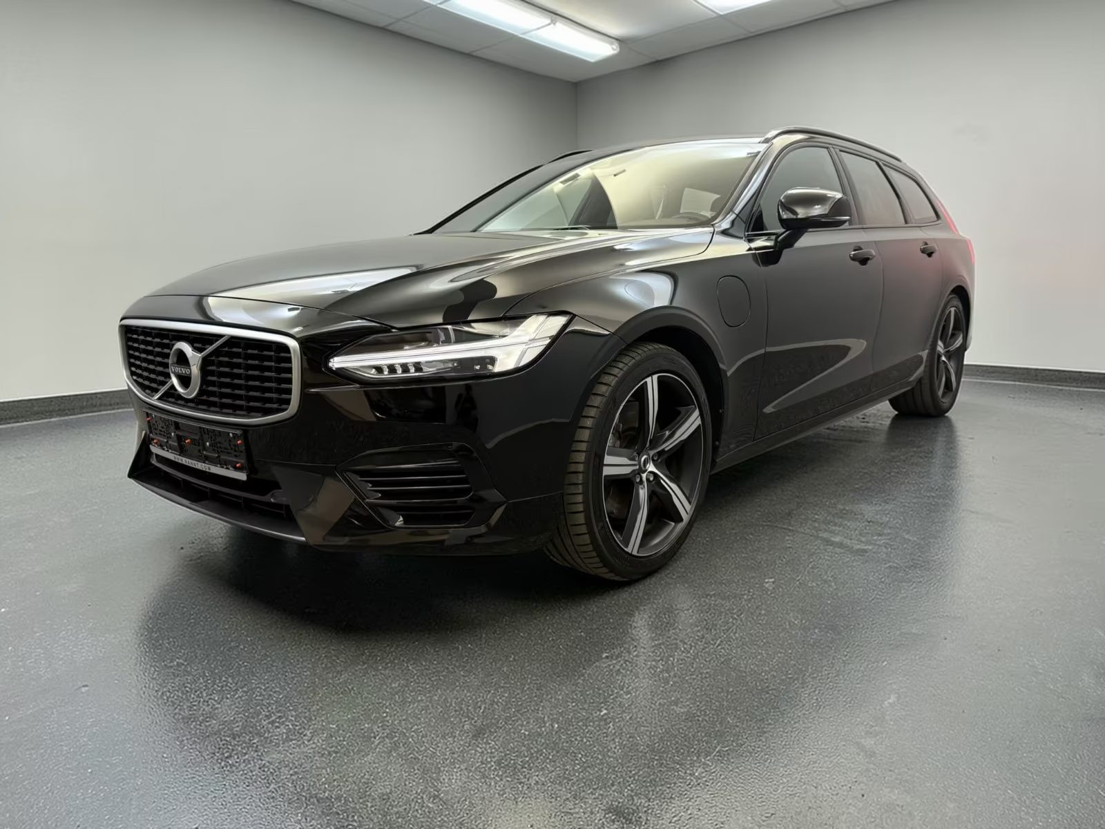 Volvo V90 – Bild 2